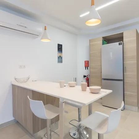 Stunning 3br In Gozo With Access To Pool By 360 Estates Διαμέρισμα *