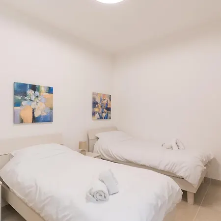 Διαμέρισμα Stunning 3br In Gozo With Access To Pool By 360 Estates