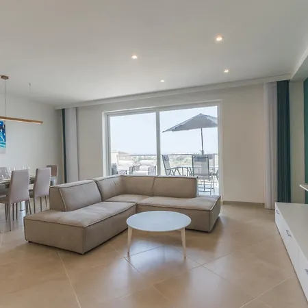 Stunning 3br In Gozo With Access To Pool By 360 Estates * Xagħra