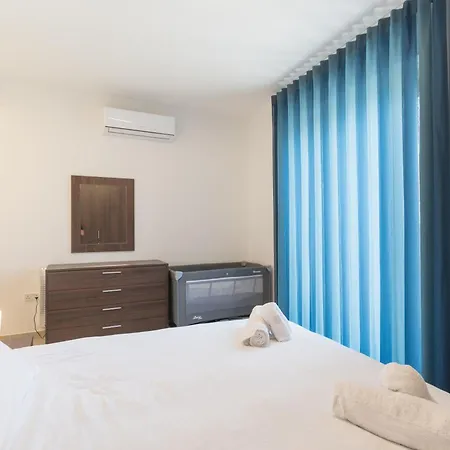 Stunning 3br In Gozo With Access To Pool By 360 Estates