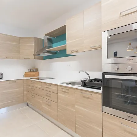 Stunning 3br In Gozo With Access To Pool By 360 Estates Apartamento