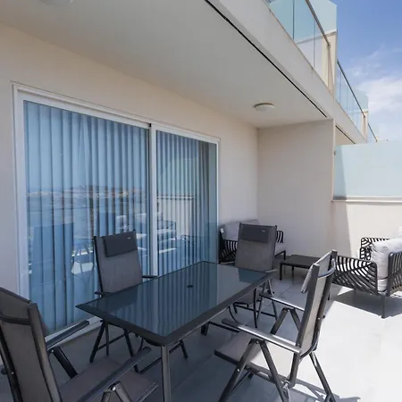 Stunning 3br In Gozo With Access To Pool By 360 Estates アパート