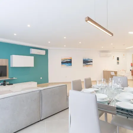 Apartamento Stunning 3br In Gozo With Access To Pool By 360 Estates Xagħra
