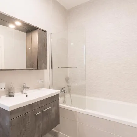 Stunning 3br In Gozo With Access To Pool By 360 Estates