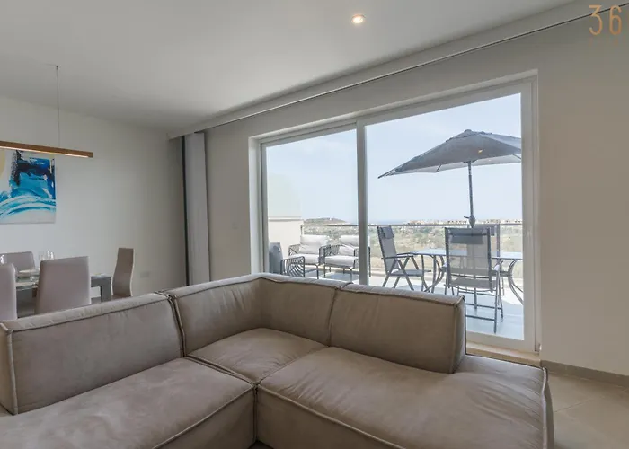 Stunning 3br In Gozo With Access To Pool By 360 Estates *